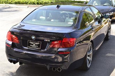 2014 BMW M5 4dr Sedan