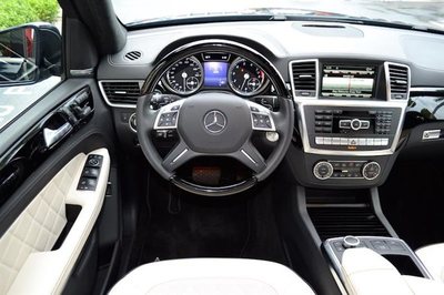 2015 Mercedes-Benz GL-Class 4MATIC 4dr GL550