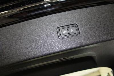 2019 Audi Q8 PREMIUM PREMIUM