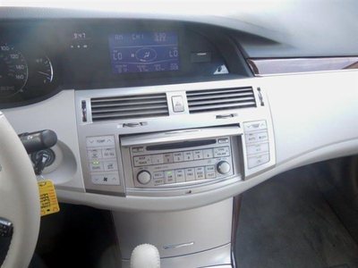 2009 Toyota Avalon XLS