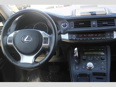 2012 Lexus CT 200h Premium Hatchback