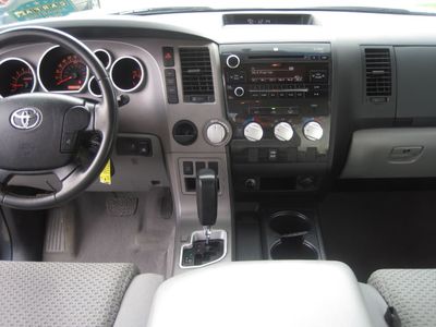 2010 Toyota Tundra 2WD Truck SR-5 CrewMax
