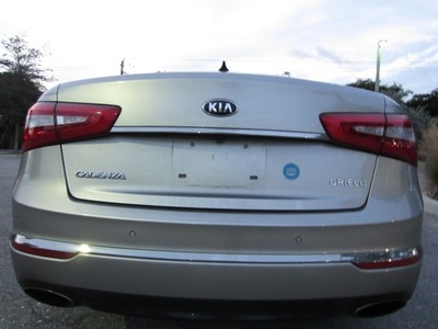 2014 Kia Cadenza Premium Sedan