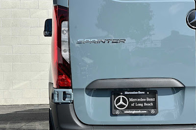 2024 Mercedes-Benz Sprinter 2500 Cargo 144 WB