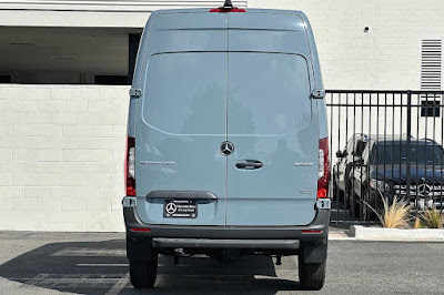 2024 Mercedes-Benz Sprinter 2500 Cargo 144 WB