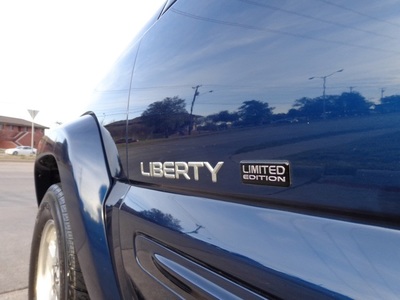 2002 Jeep Liberty Limited SUV