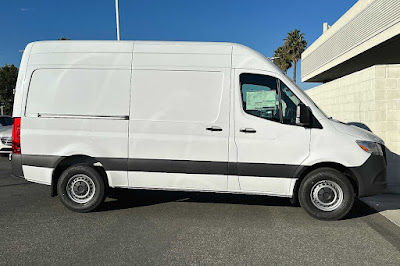 2024 Mercedes-Benz Sprinter 2500 Cargo 144 WB