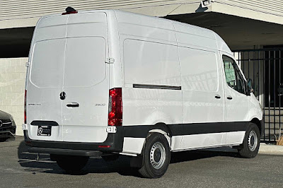 2024 Mercedes-Benz Sprinter 2500 Cargo 144 WB