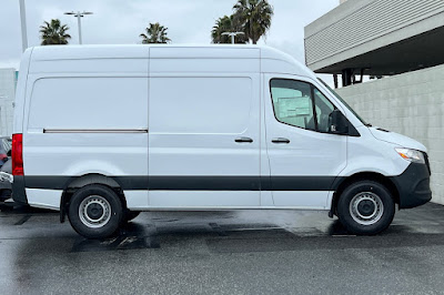 2024 Mercedes-Benz Sprinter 2500 Cargo 144 WB