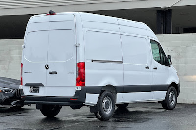 2024 Mercedes-Benz Sprinter 2500 Cargo 144 WB