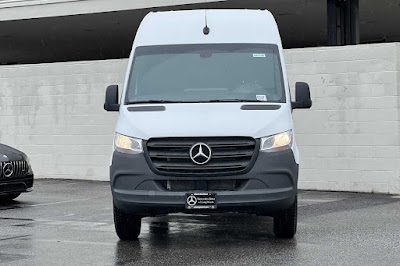 2024 Mercedes-Benz Sprinter 2500 Cargo 144 WB