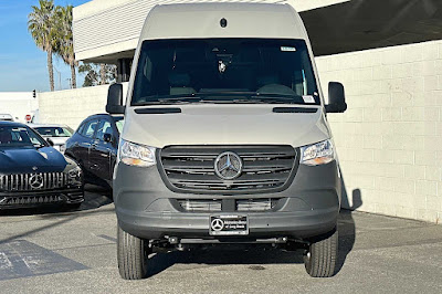 2024 Mercedes-Benz Sprinter 2500 Cargo 144 WB