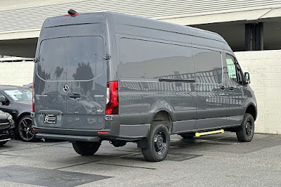 2024 Mercedes-Benz Sprinter 2500 Cargo 170 WB