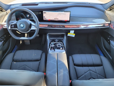 2024 BMW i7