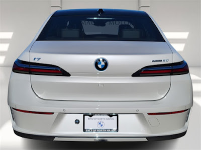 2024 BMW i7