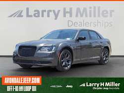 2023 Chrysler 300 Touring