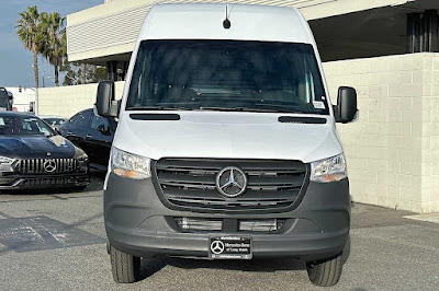 2024 Mercedes-Benz Sprinter 3500 Cargo 170 WB