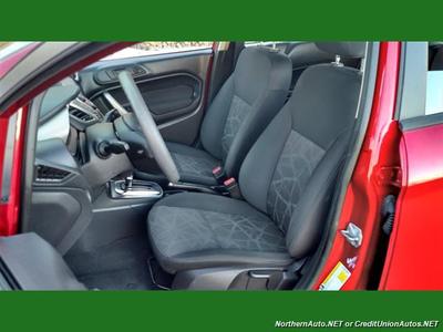 2011 Ford Fiesta SE HATCHBACK ECONOKICAL - Iin Den Hatchback