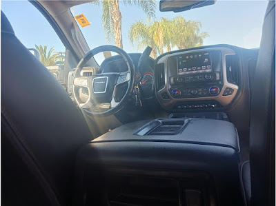 2016 GMC Sierra 2500 HD Crew Cab Denali Pickup 4D 6 1/2 ft
