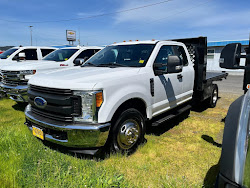 2017 Ford Super Duty F-350 DRW XLT/XL/Lariat