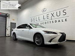 2024 Lexus ES 300h Luxury