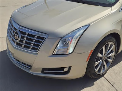 2015 Cadillac XTS Standard