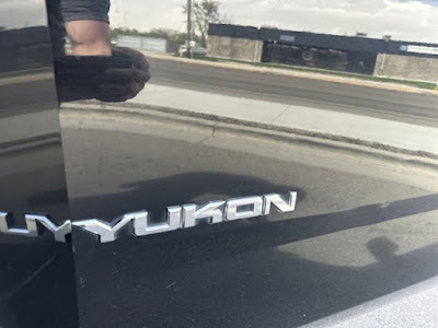 2015 GMC Yukon SLE 4X4 7PASS! BRING THE FAM!