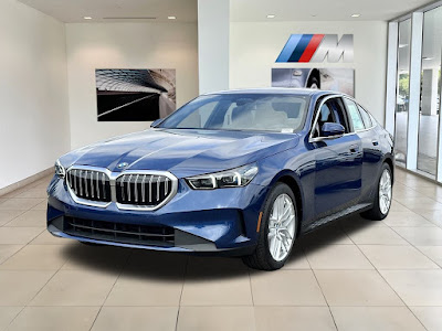 2024 BMW 5 Series 530i