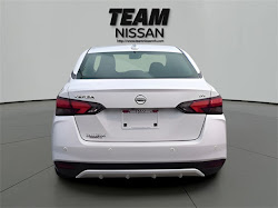 2024 Nissan Versa 1.6 SV