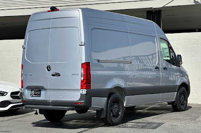 2024 Mercedes-Benz Sprinter 2500 Cargo 144 WB