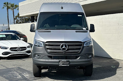 2024 Mercedes-Benz Sprinter 2500 Cargo 170 WB