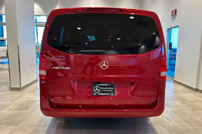 2023 Mercedes-Benz Metris Passenger