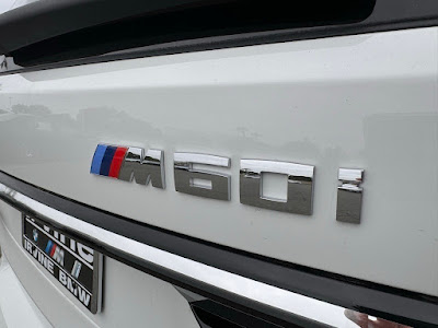 2025 BMW X7 M60i