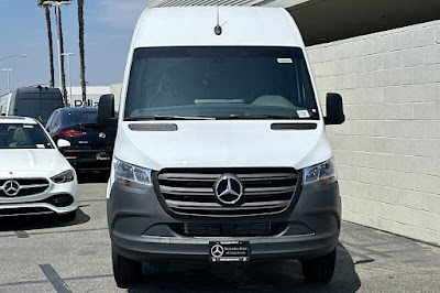 2024 Mercedes-Benz Sprinter 3500 Cargo 144 WB