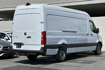 2024 Mercedes-Benz Sprinter 2500 Cargo 170 WB