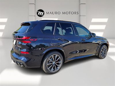 2025 BMW X5 M60i