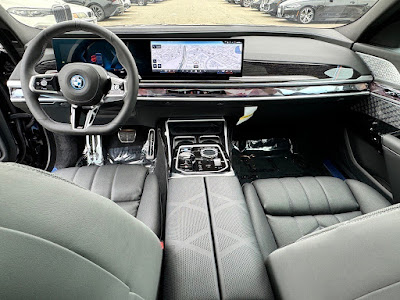 2024 BMW i7