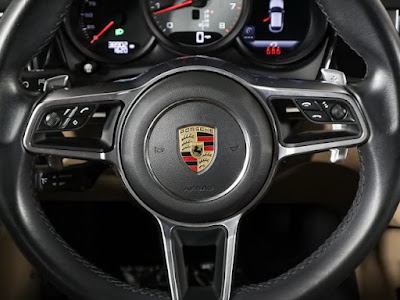 2021 Porsche Macan S