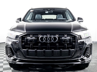 2025 Audi Q7 45 Premium Plus