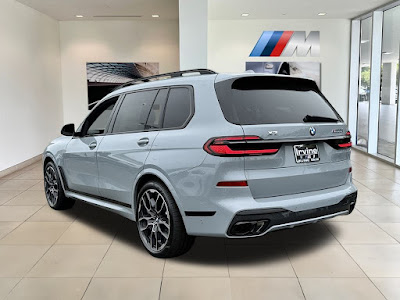 2025 BMW X7 M60i