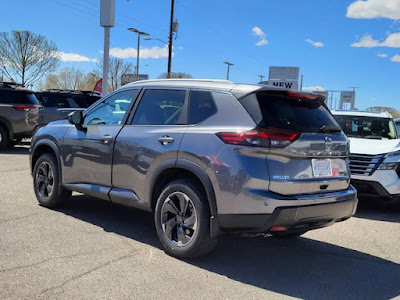 2024 Nissan Rogue AWD SV