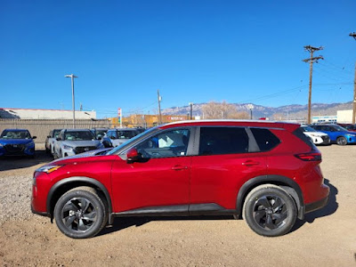 2024 Nissan Rogue AWD SV