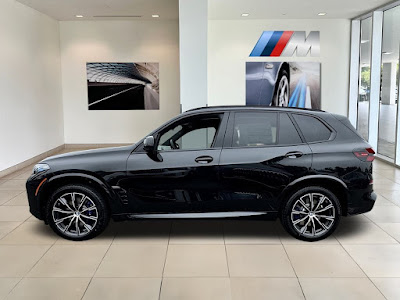 2025 BMW X5 M60i