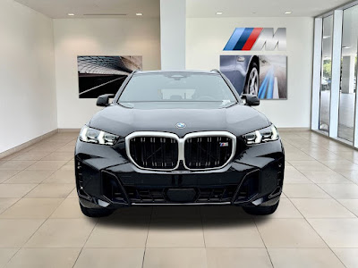 2025 BMW X5 M60i