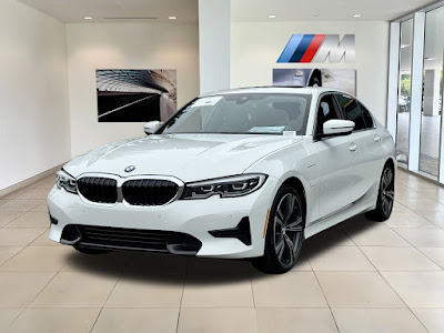 2021 BMW 3 Series 330e iPerformance