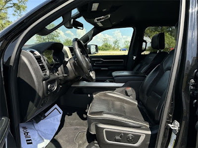 2019 RAM 1500 4WD Laramie Crew Cab