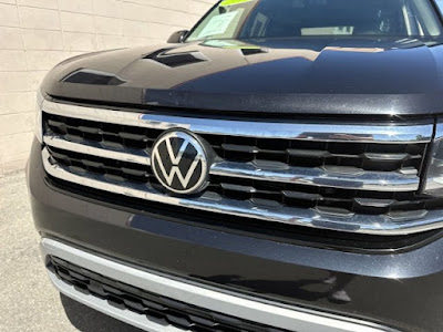 2021 Volkswagen Atlas 3.6L V6 SE w/Technology! ONE OWNER!