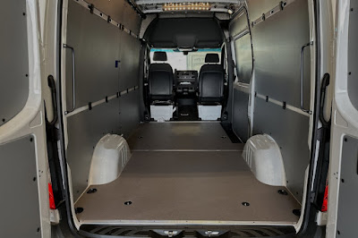 2024 Mercedes-Benz Sprinter 2500 Cargo 144 WB