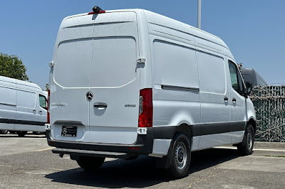 2024 Mercedes-Benz Sprinter 2500 Cargo 144 WB