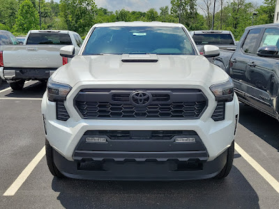 2024 Toyota Tacoma 4WD TRD Sport